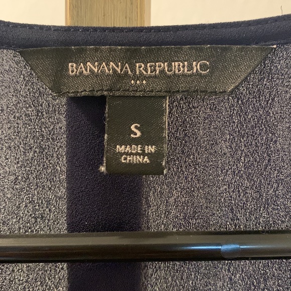 💥 Banana Republic sleeveless top with knot on front side - Picture 7 of 8